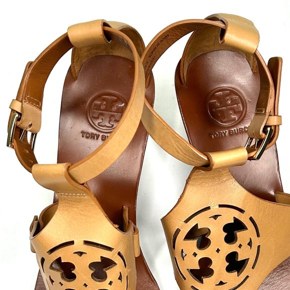 Tory Burch Zoey Wedge in Sand Tan Leather Size 6.5 - Picture 6 of 11